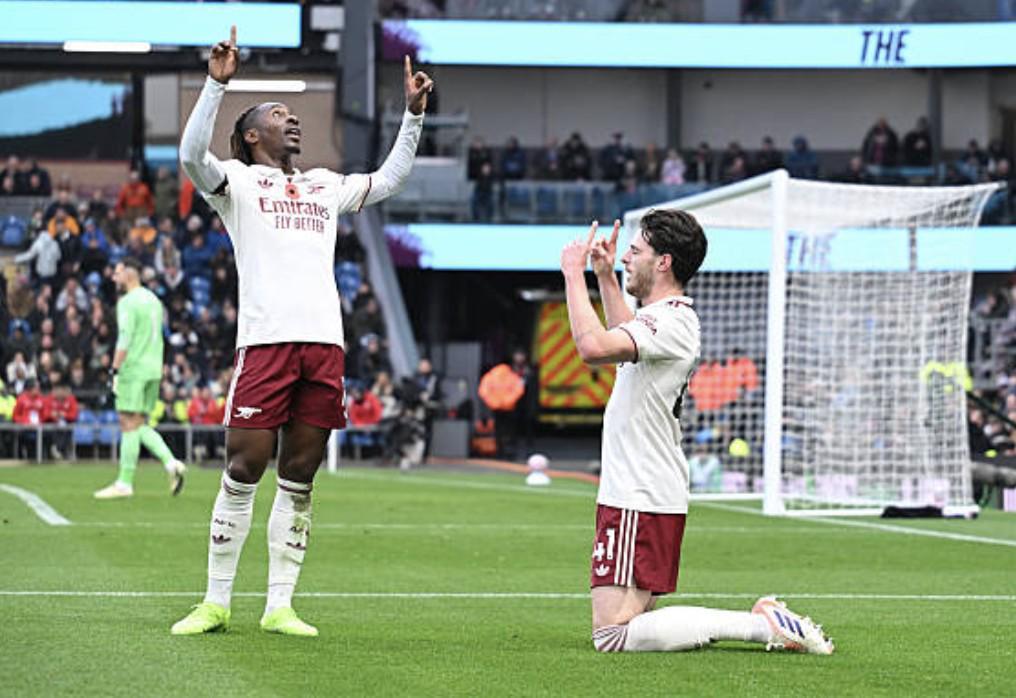 賴(lài)斯：上半場(chǎng)我們本可以打進(jìn)四五個(gè)球；進(jìn)球獻(xiàn)給去世的姑媽